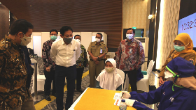 Program Vaksinasi Kolaborasi Bank Mandiri Sasar 15.000 Orang
