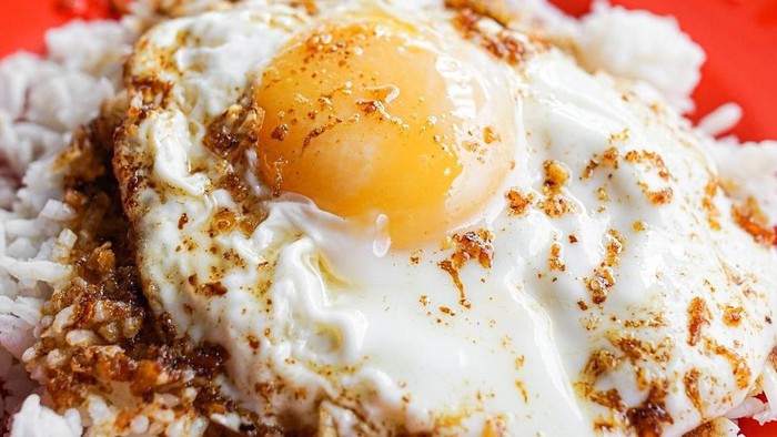 Menu Akhir Bulan, Inilah Nasi Telur yang Sempat Viral Khas Pontianak