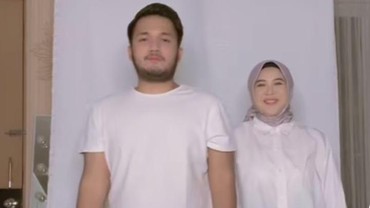 img-title Jawaban Bijak Kesha Ratuliu Saat Ditanya soal Tergoda Lepas Hijab