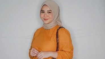 Tanggapan Bijak Kesha Ratuliu Usai Diingatkan Fatwa Melahirkan Caesar