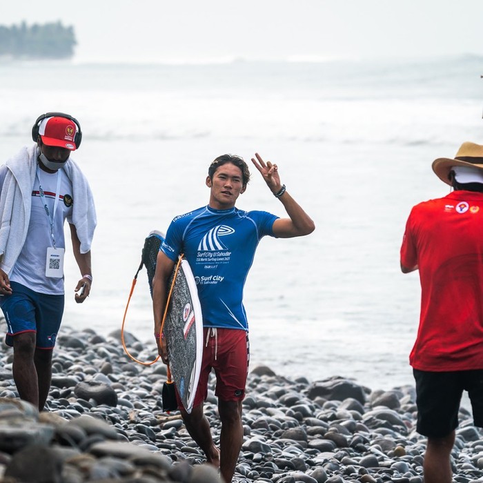 Rio Waida dilahirkan di Saitama, Jepang, pada 25 Januari 2000 silam. Ia tumbuh disana sebelum keluarganya memutuskan untuk berpindah ke Pulau Dewata ketika usinya menginjak lima tahun. (foto: Instagram.com/@riowaida_)