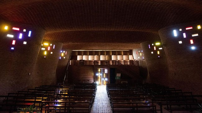 FOTO: Gereja Batu Bata Calon Penghuni Daftar UNESCO