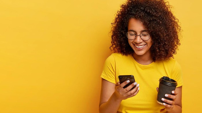 Bikin Ngakak, 7 Akun Instagram 'Receh' Ini Wajib Kamu Follow!