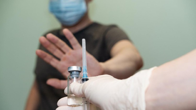 the patient does not agree to put the vaccine, vaccination. anti-vaccination