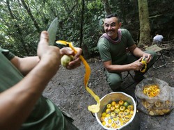 Dapur Umum Berumur 50 Tahun Ini, Sehari Sajikan 10 Ribu Makanan Untuk Pemberontak