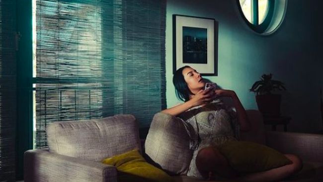 Tompi sempat menjadi perbincangan, usai sejumlah pihak menudingnya sebagai sutradara anti kritik. Ia dihujani sejumlah kritik perihal film Selesai.