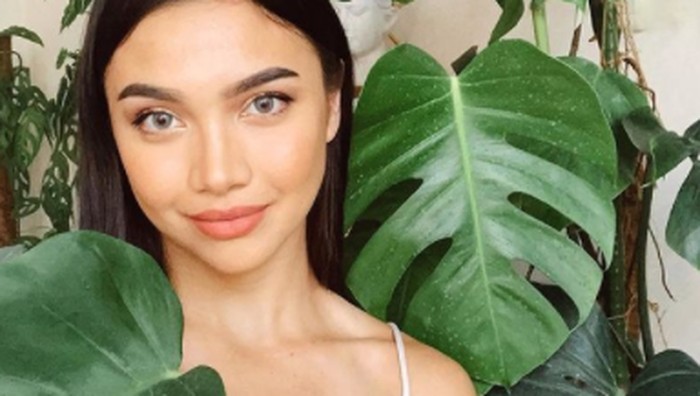 Belajar Hidup Minimalis dari Angela Gilsha, Bikin Lebih Minim Stres!