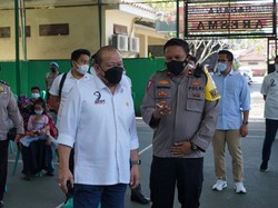 Ketua DPD RI Puji Vaksinasi COVID-19 di Kabupaten Malang