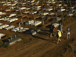 Fenomena Warga Sulsel Ziarah Makam Jelang Ramadan, Tradisi Lokal yang Terjaga