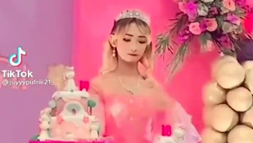 img-title Gelar Pesta Ultah Saat PPKM, TikTokers Juy Putri Beri Penjelasan