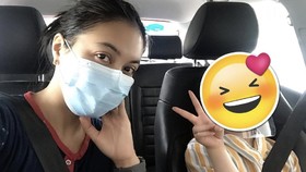 Tangis Denada Anak Berobat ke Singapura karena Leukemia