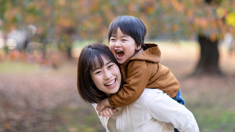 Ibu dan anak Ibu dan anak