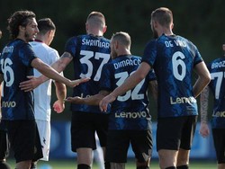 Calhanoglu Gemilang, Inter Gilas Crotone 6-0