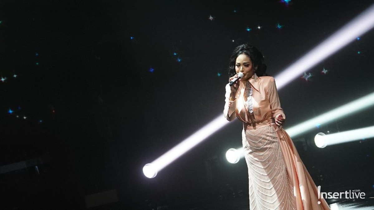 Kemeriahan HUT Insert 18th Anniversary