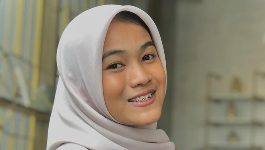 KIsah wanita yang mengaku dikeluarkan oleh pelatoj dan gagal berangkat ke Tokyo.