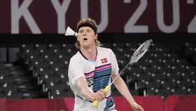 Lawan Ginting di Olimpiade: Antonsen, Jagoan Bayangan Denmark