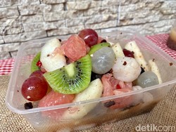 Premium! 5 Jajanan Kaki Lima Ini Harganya Bikin Kaget