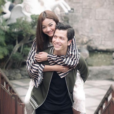 Diduga Cinlok, 8 Foto Mesra Glenca Chysara & Rendi Jhon Bikin Baper