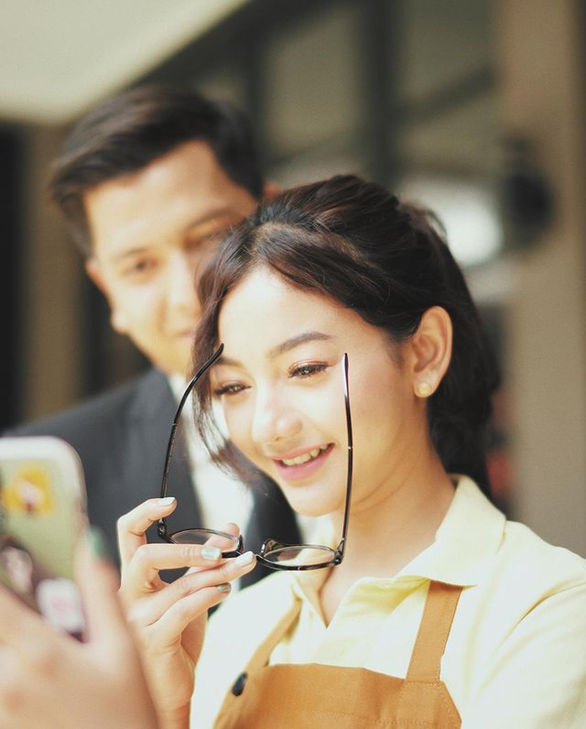 Diduga Cinlok&comma; 8 Foto Mesra Glenca & Rendi Jhon Bikin Baper