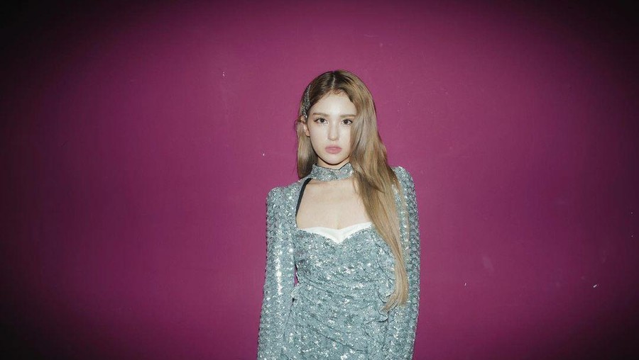 Diet Artis Korea Somi, Makan Pisang hingga Turun BB 4 Kg Seminggu