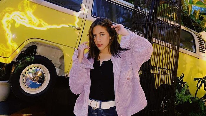 Fashion Adhisty Zara