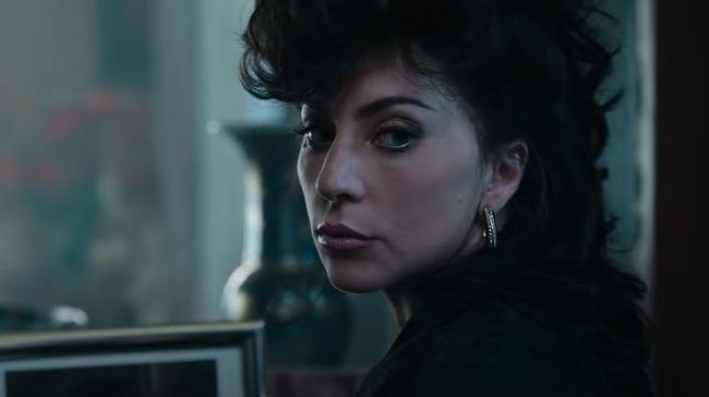 Aktris Lady Gaga yang memerankan Patrizia Reggiani dalam film House of Gucci menjadi sorotan utama dalam trailer perdana film itu.