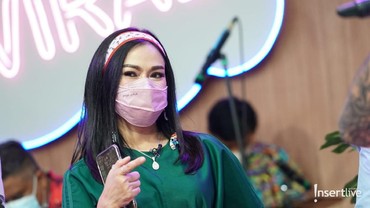 img-title Iis Dahlia Rugi Ikut Trading, Sosok Inikah Jadi Penyebabnya?