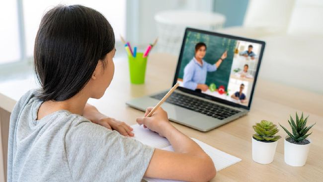 Mengenal Apa Itu Blended Learning dan 4 Elemen Pembelajarannya Mengenal Apa Itu Blended Learning dan 4 Elemen Pembelajarannya