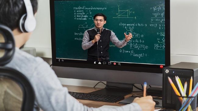 Dalam pelajaran matematika, terdapat pembahasan soal tentang cara menentukan titik koordinat pada bidang kartesius. Simak ulasannya!