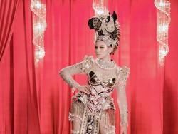 Bangga, Jihane Almira Juara National Costume di Miss Supranational 2021