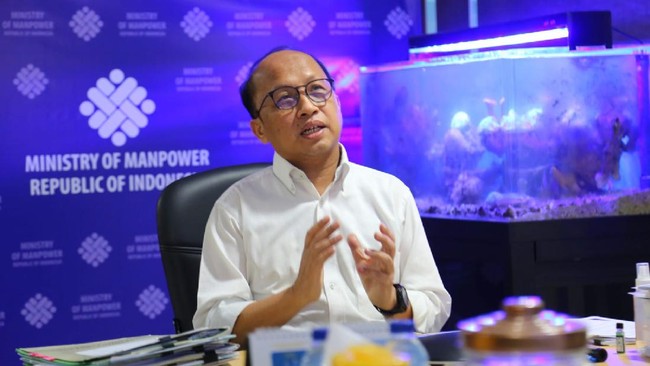 Kemnaker berkomitmen untuk menciptakan SDM yang unggul pascapandemi Covid-19, yakni dengan meningkatkan kapital digital tenaga kerja Indonesia.