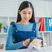 Banyak Miliarder Dunia Terapkan Gaya Hidup Frugal Living, Apa Maksudnya?
