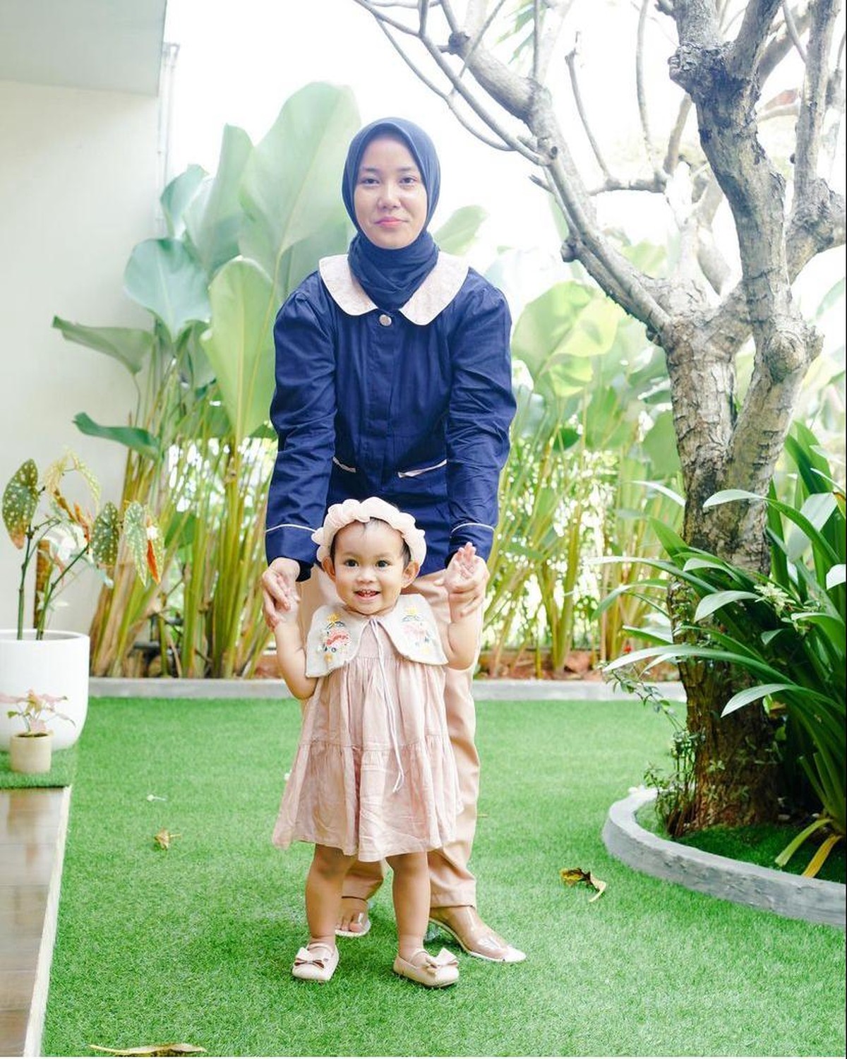 Rumah Fitri Tropica menjadi sorotan karena ada mini market di dalamnya&period; Yuk kita intip&excl;