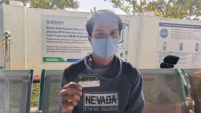 Haeruddin, warga Depok, merasakan manfaat jaminan kesehatan keluarga oleh JKN-KIS saat istri melahirkan sang buah hati.