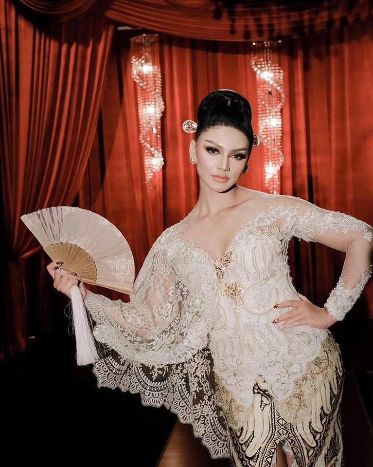Pesona Jihane Almira yang Akan Mewakili Indonesia di Miss Supranational 2021 Jihane Almira Putri Indonesia Pariwisata akan mewakili Indonesia di Miss Supranational 2021. Yuk intip pesona Jihan diberbagai busana!