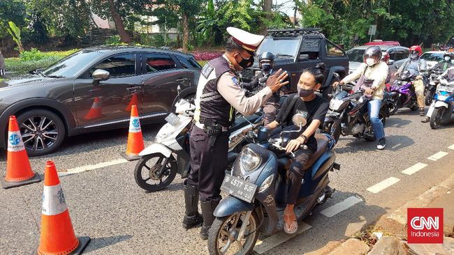 PPKM Level 4 Berakhir Hari Ini Pemberlakuan Pembatasan Kegiatan Masyarakat level 4 berakhir hari ini, Senin (2/8). Keputusan untuk perpanjangan PPKM level 4 masih dikoordinasikan pemerintah.