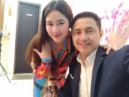 Berawal Dijodohkan Teman, Ricky Soebagdja Mantap Nikahi Istri yang Beda 26 Tahun