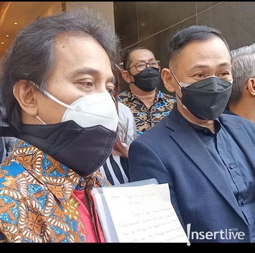 Sepakat Damai, Roy Suryo dan Lucky Alamsyah Cabut Laporan Polisi