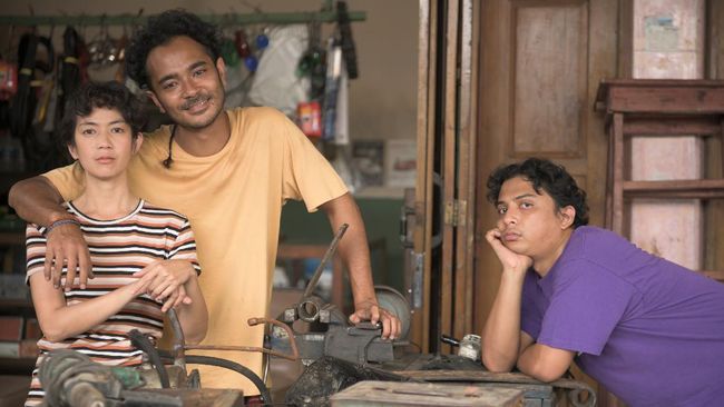 Berikut wawancara CNNIndonesia.com dengan Muhammad Zaidy dan Meiske Taurisia soal film Seperti Dendam, Rindu Harus Dibayar Tuntas.