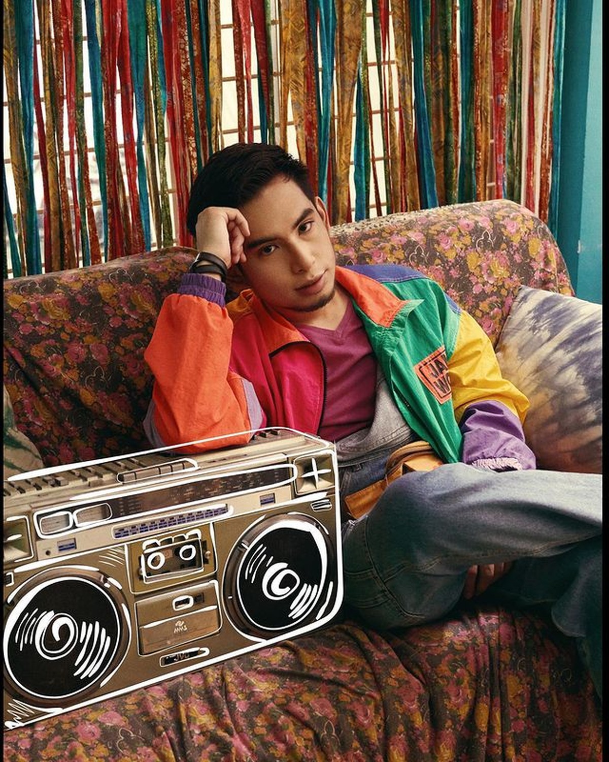 Video Adhisty Zara ciuman bibir dengan Niko Al Hakim atau Okin mantan suami Rachel Vennya buat heboh&period; Yuk intip sosok Okin&excl;