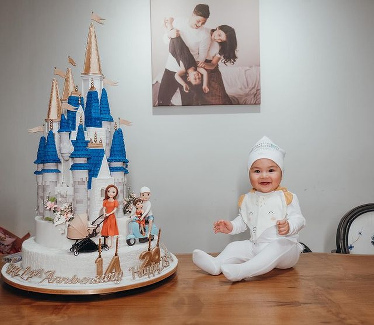 Chelsea Olivia baru saja merayakan ulang tahunnya yang ke 29 pada &lpar;29&sol;7&rpar;&period; Yuk kita intip momen perayaan ulang tahunnya&excl;