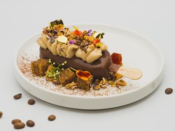 Sensasi Baru Menikmati Es Krim Cokelat di Jakarta Dessert Week