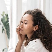 Aduh, Sebenarnya Kapan Sih Waktu Terbaik Memulai Perawatan Anti-aging?