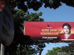 Baliho Politisi dan Politik Spectacle