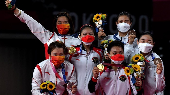 Hadiah untuk Greysia Polii dan Apriyani dari Selebritas, Uang Ratusan Juta hingga Kopi Gratis