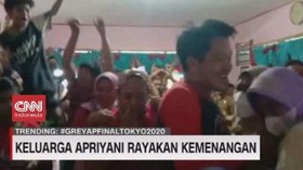 VIDEO: Keluarga Apriyani Rayakan Kemenangan
