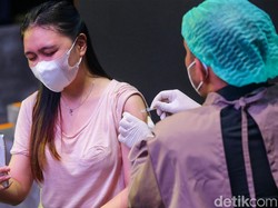Mengejar Target Herd Immunity Demi Pulihkan Ekonomi RI