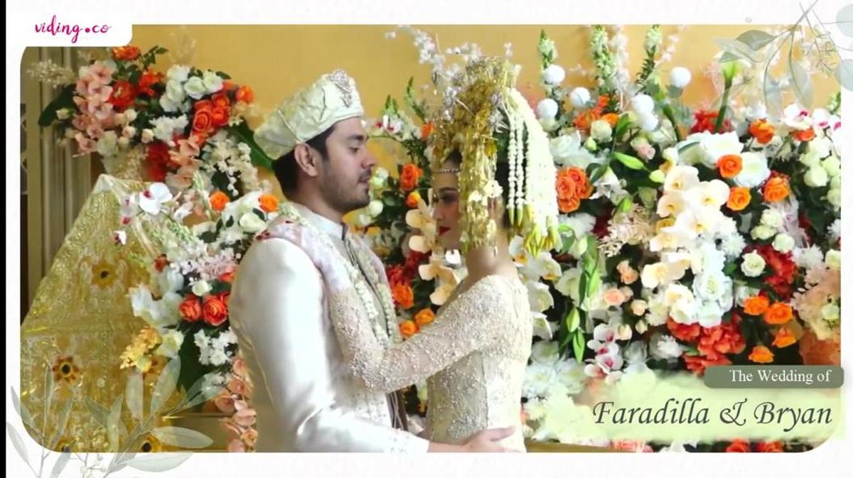 Kabar bahagia datang dari pasangan Faradilla Yoshi dan Bryan Mckenzie yang telah resmi menikah pada Minggu &lpar;1&sol;8&rpar;&period; Yuk intip momennya&excl;