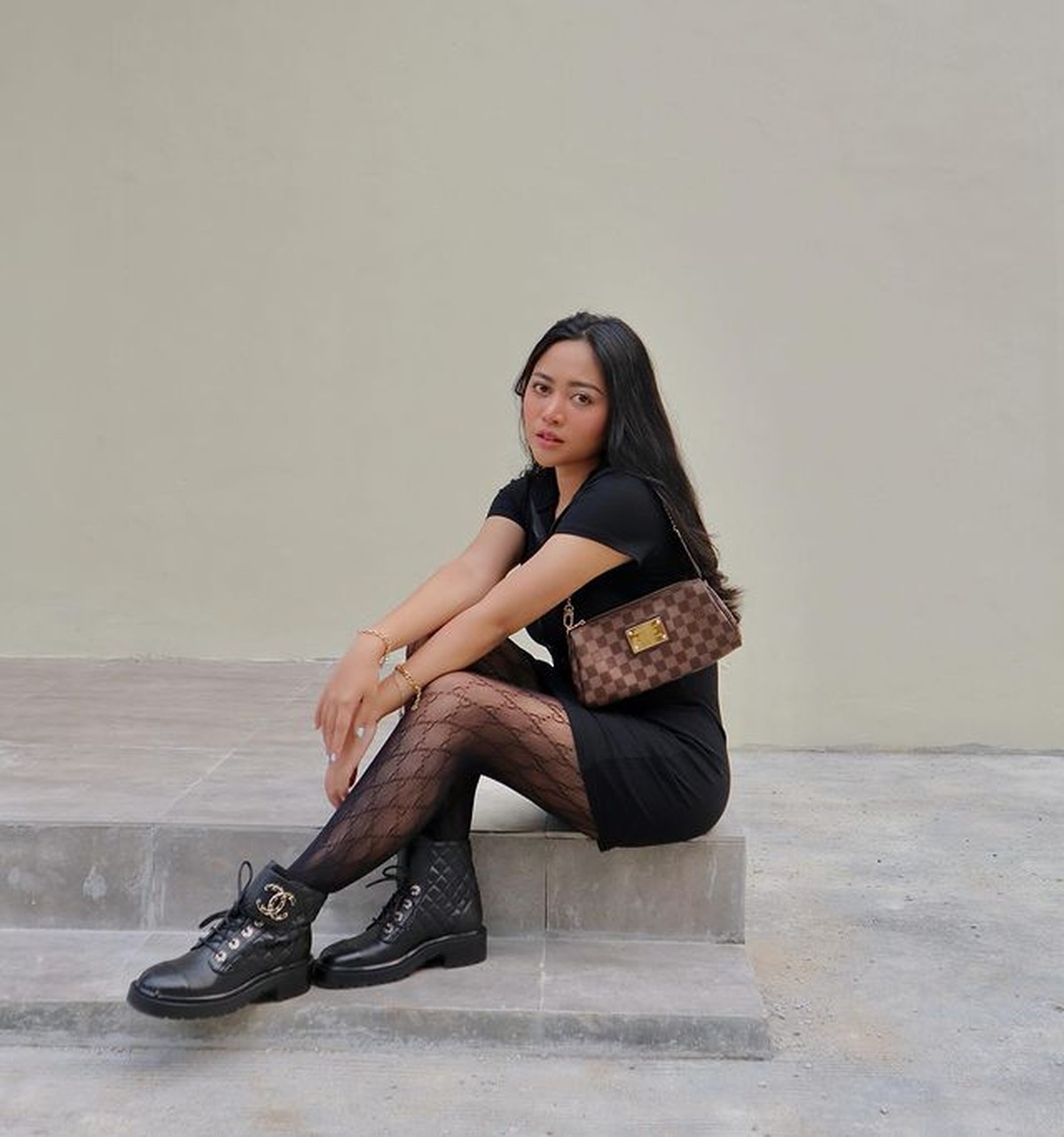 Rachel Vennya kerap membagikan foto penampilannya dengan berbagai ootd yang kece&period; Yuk kita intip penampilannya&excl;