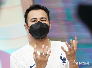 img-title Ivan Gunawan Bongkar Isi Dompet Raffi Ahmad saat Masih Tinggal di Kos